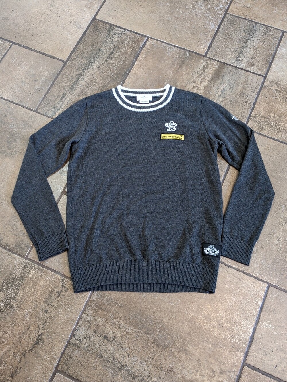 Vintage Munsingwear Made In Japan Sporty Wool Blend Crew Neck Sweater Size M 🩶